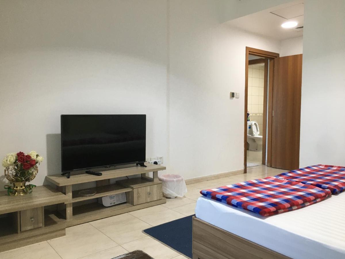 Octavius Holiday Homes, Spacious 2 Bedroom Apartment, Dubai Skyline & Burj Khalifa View Bagian luar foto